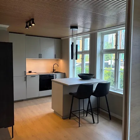 Flott Lelighet I Eiganes * Stavanger